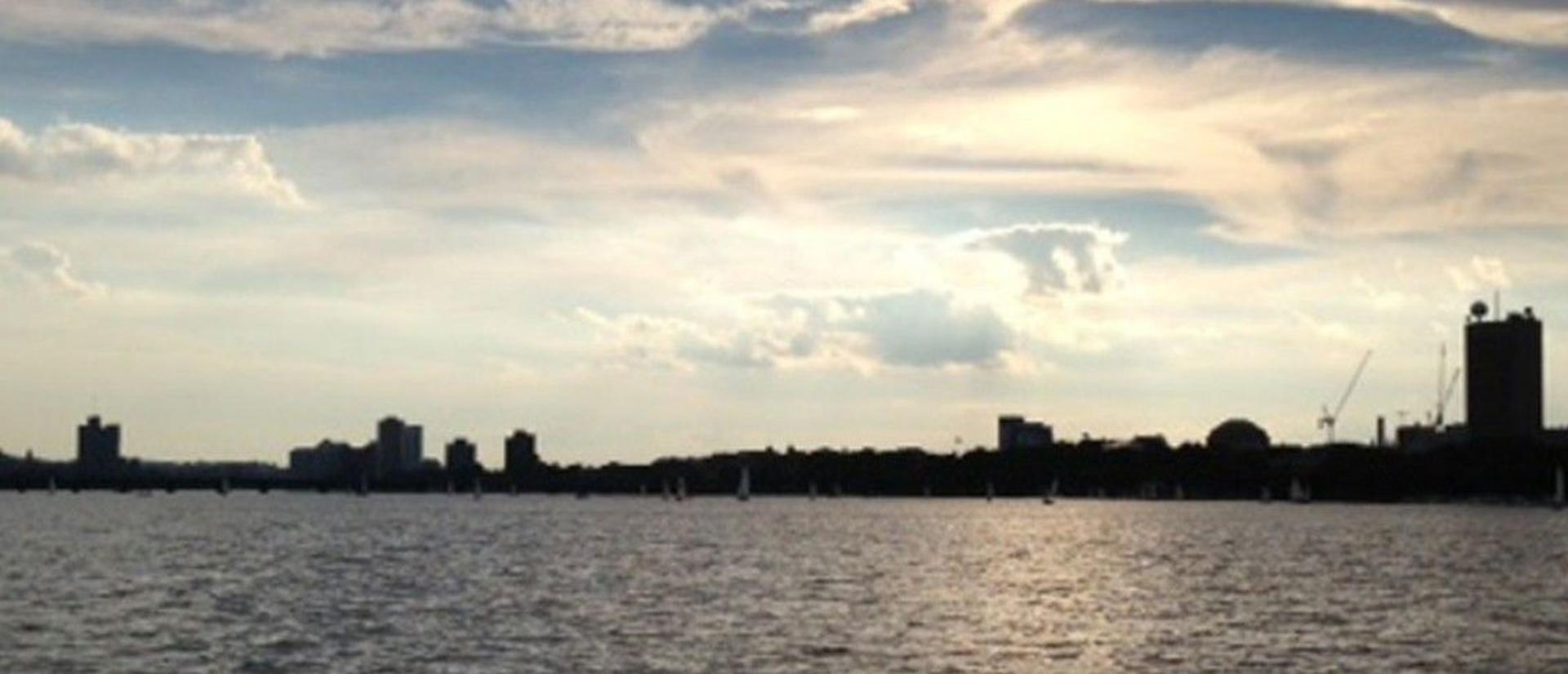 bostonfromriverlarge.jpg