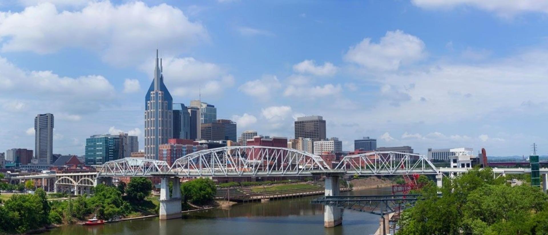 Nashville skyline on a sunny day