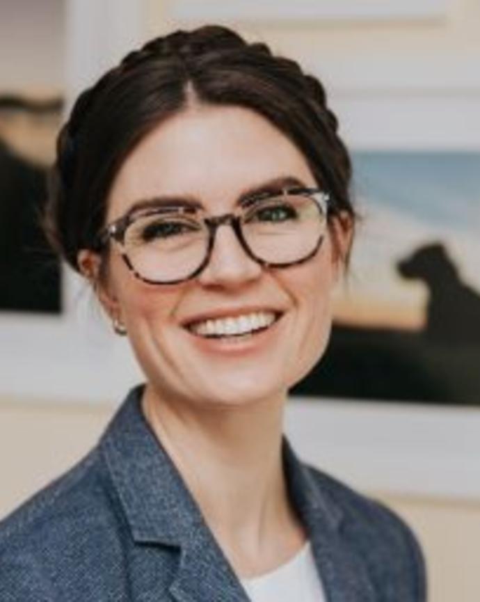 Headshot of Betsy Gardner